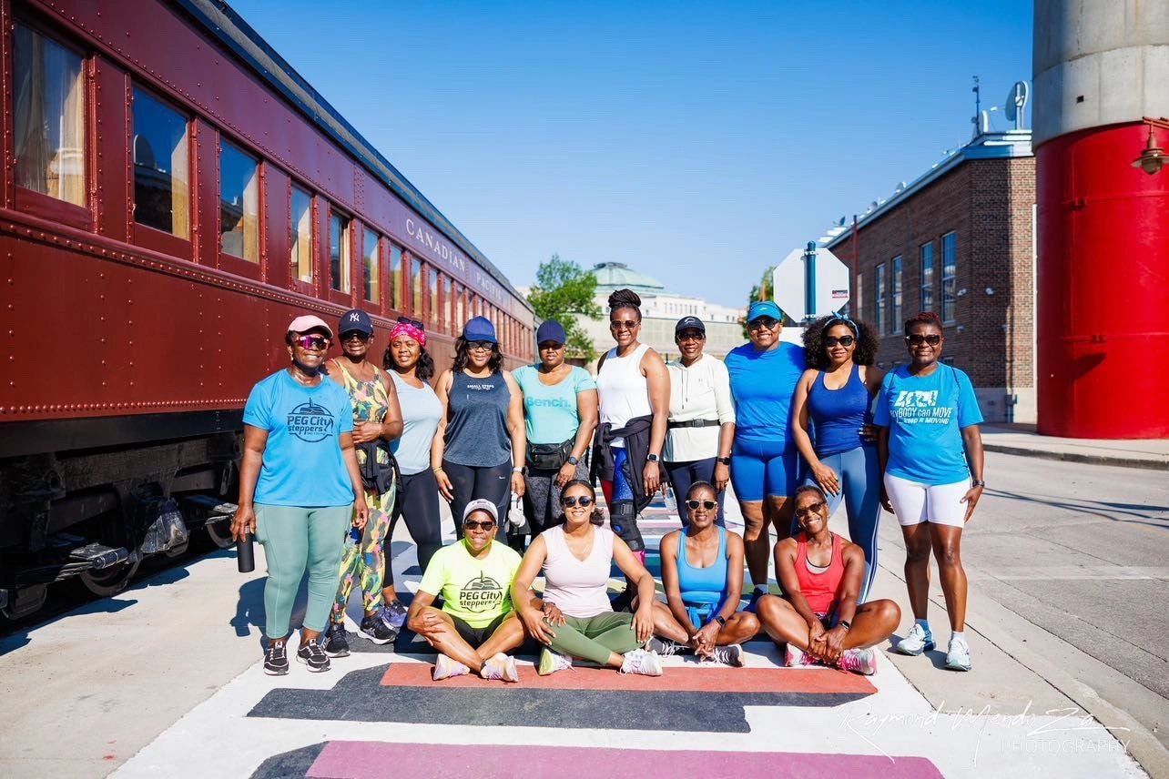 Large group of Pegcity Steppers community members together